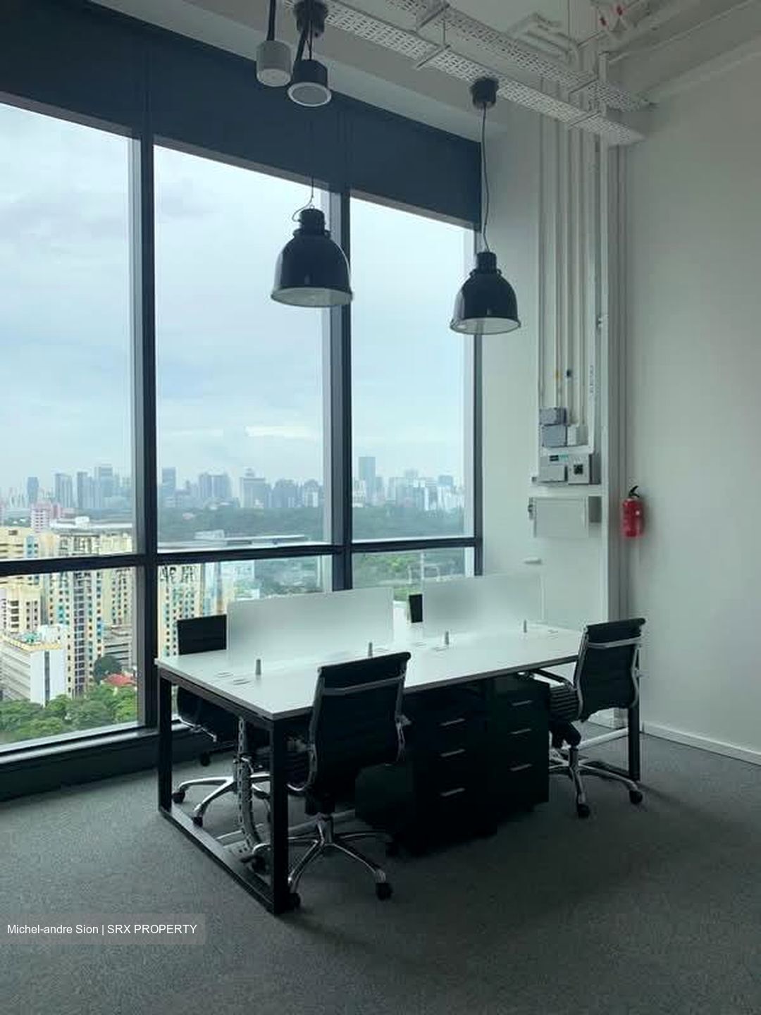 Centrium Square (D8), Office #567990301